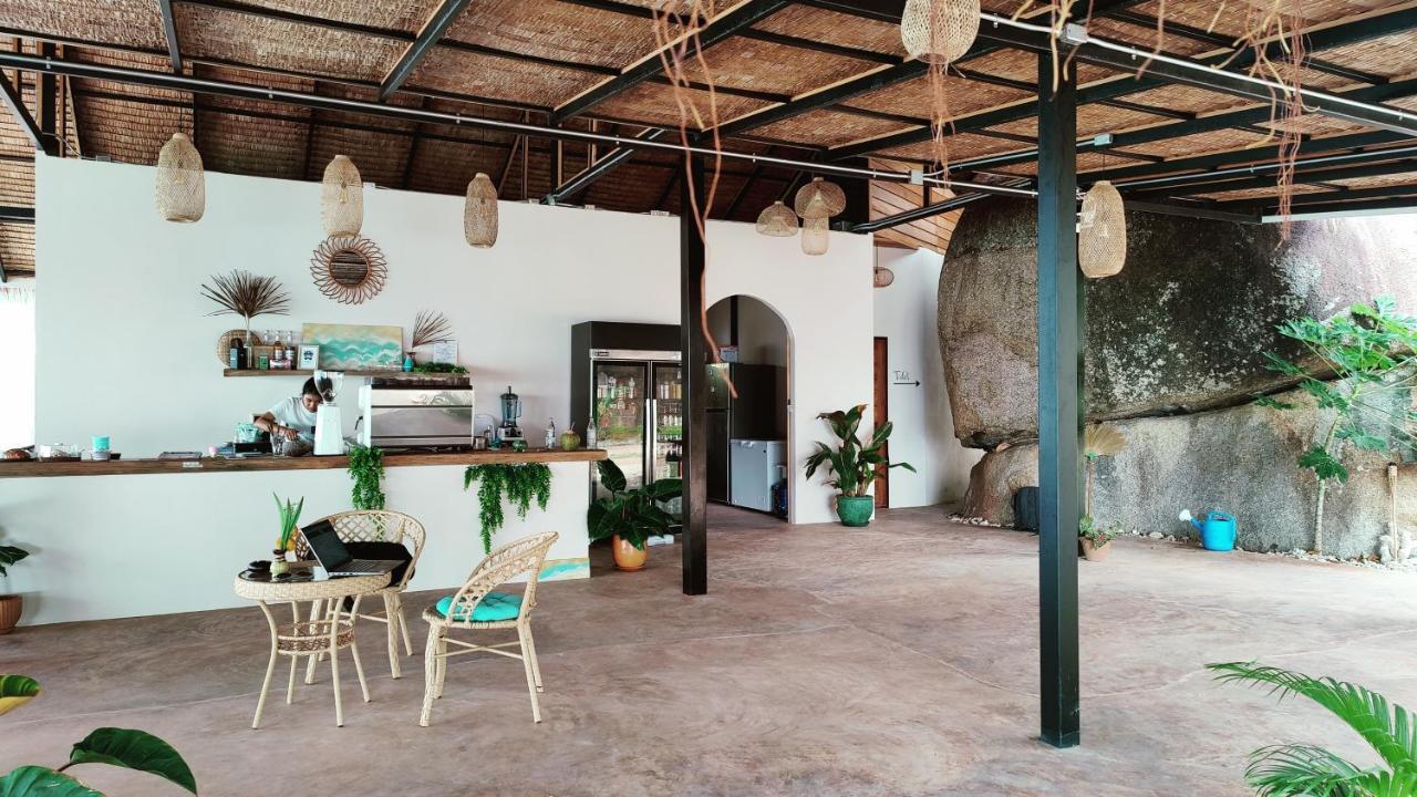 Hotel Ocean Vibes Thong Sala Exterior foto