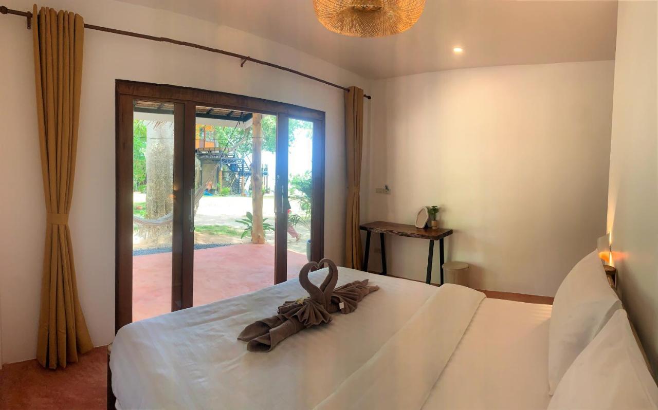 Hotel Ocean Vibes Thong Sala Exterior foto