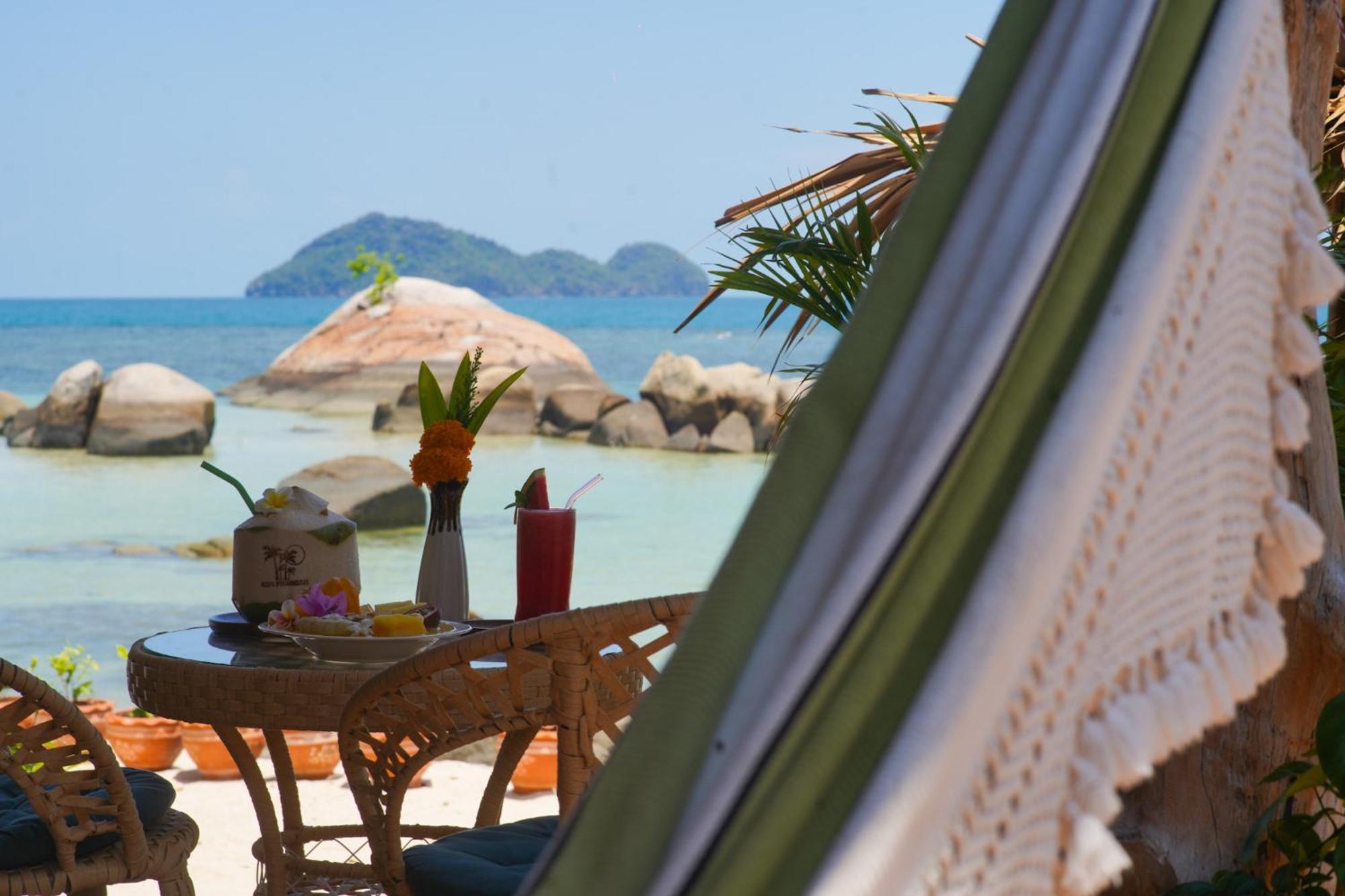Hotel Ocean Vibes Thong Sala Exterior foto